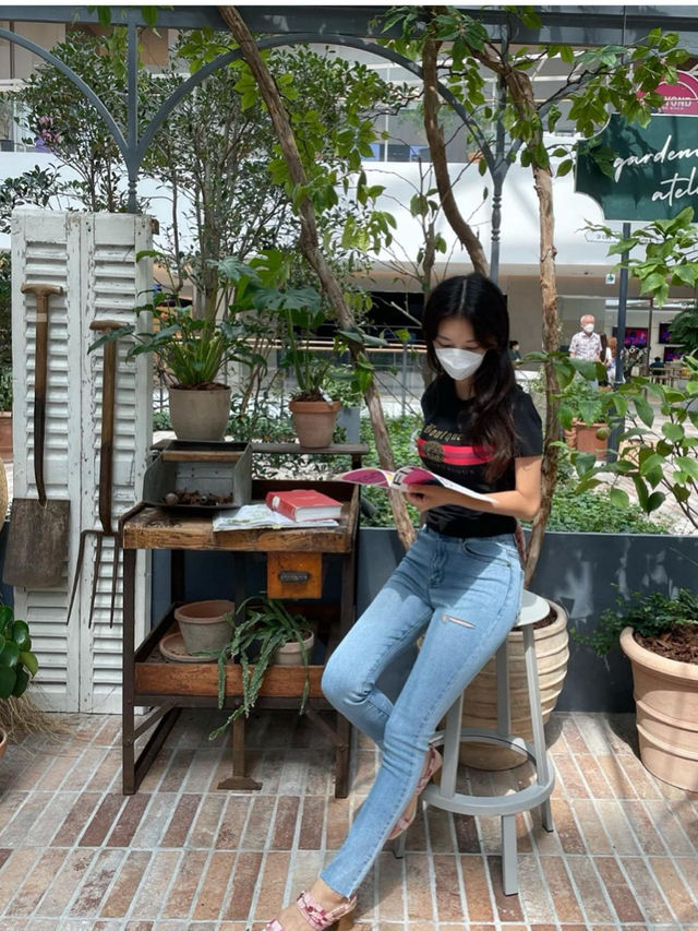 먹거리 놀거리 쇼핑거리가 다 있는 ‘더현대 서울‘