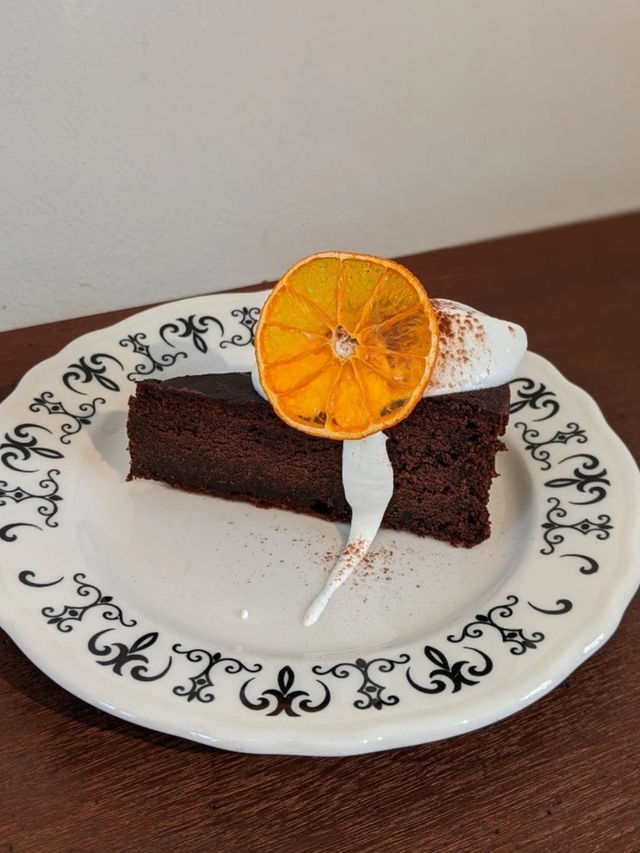 【福岡カフェ】おいしいカフェドリンクとスイーツが楽しめる