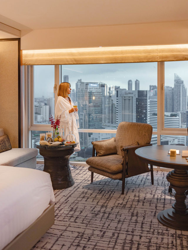 Conrad Bangkok ที่พักสุดหรู 5 ดาวใจกลางกรุงเทพ