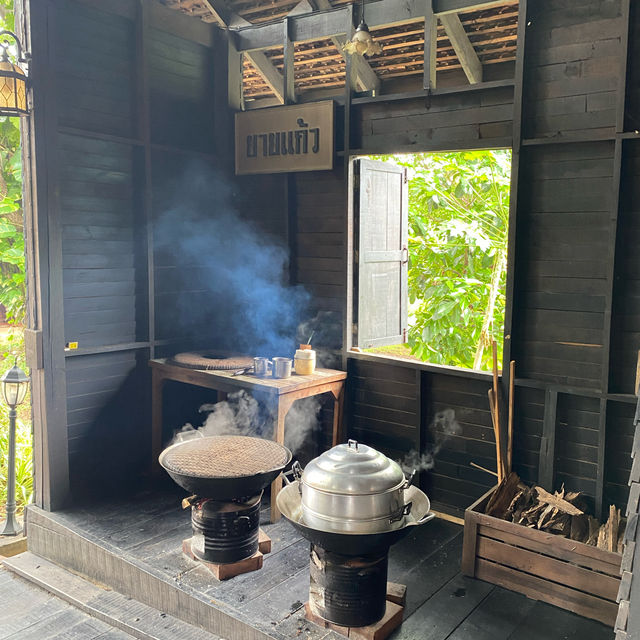 【北碧府兩天一夜之旅】入住評價超高水上屋住宿，與附近景點