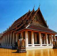 วัดสระเกศ (ภูเขาทอง) สักการะพระบรมสารีริกธาตุ