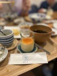 「食堂光」：福岡柳橋連合市場的海鮮丼特色餐廳