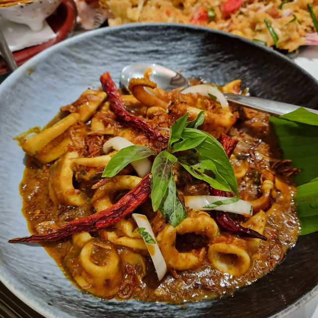 🇲🇾 Indulge in Culinary Artistry at Café Chef Wan