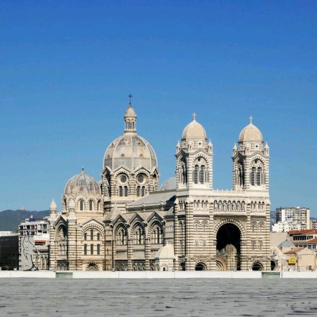 A fancy cathedral