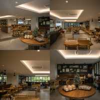  Carnation Residence 