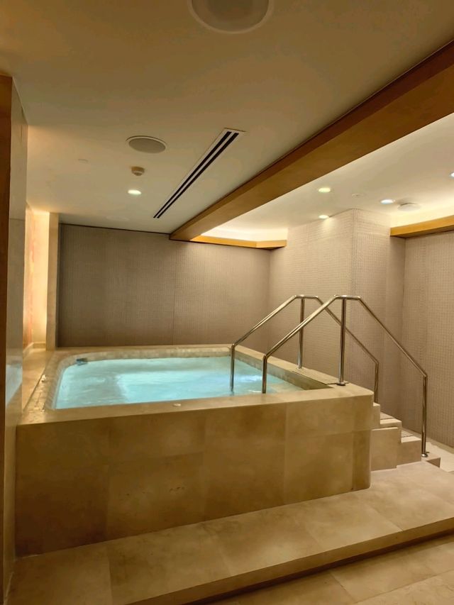 Unwinding at the Spa in Solaire Resort