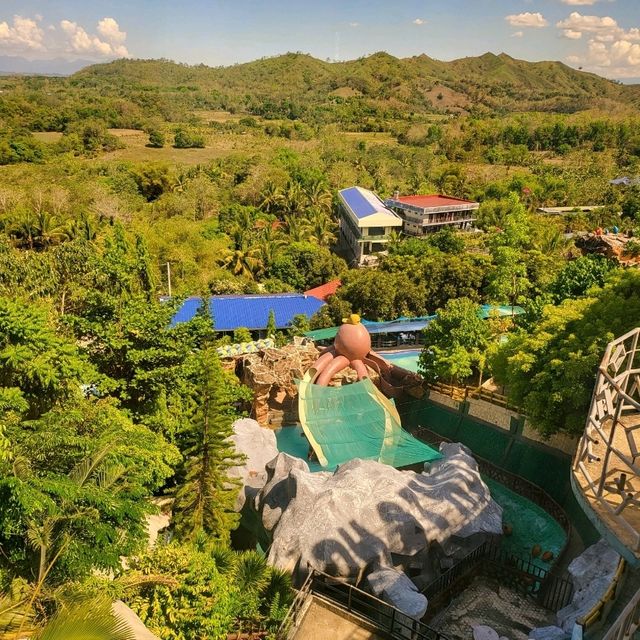 the amazing mountain resort..the uphill and dowmhill terrains
