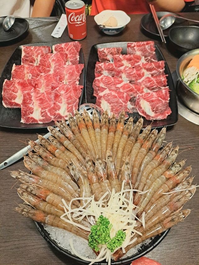 北投丰明殿🍲｜當月壽星幾歲就送幾隻蝦🦐的中高價選擇多樣火鍋