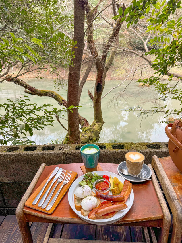 COFFEE WITH A VIEW IN KYOTO 🇯🇵 #TravelDiaries 