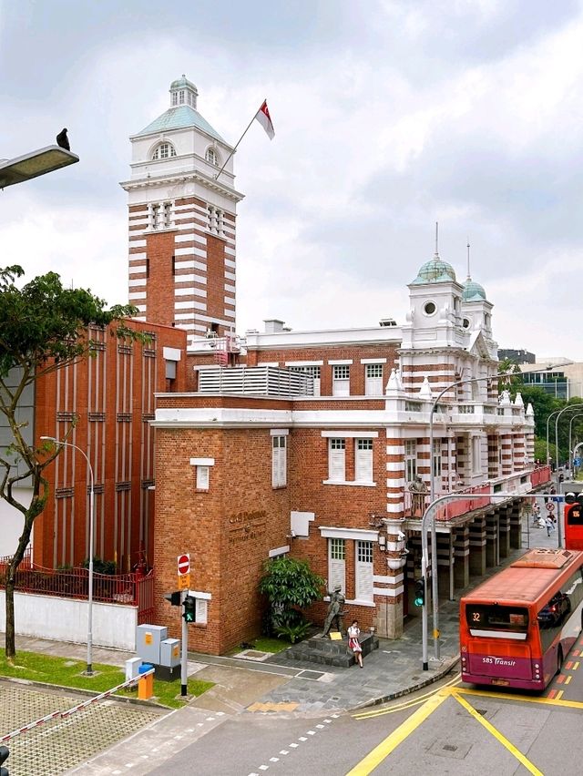 European Architectural Influence in City Hall Singapore