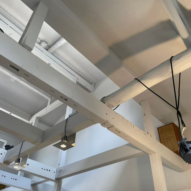 【京都】清水寺の近くにある無機質なドーナツカフェ🍩☕️