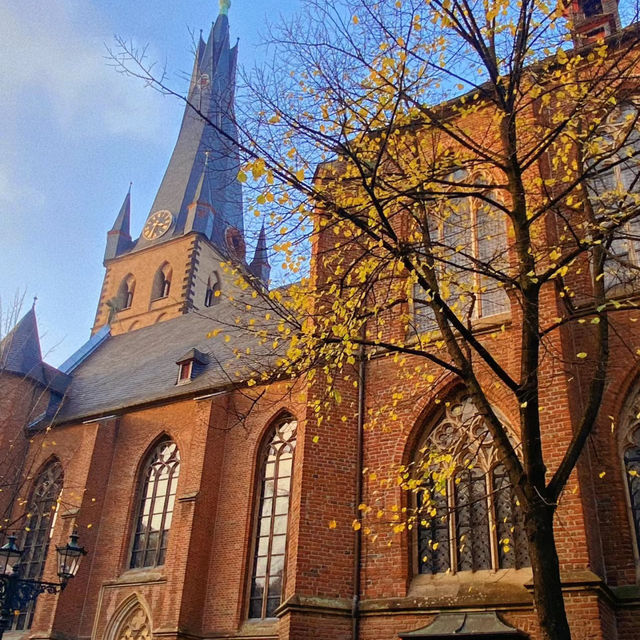 國王學院禮拜堂：壯麗與歷史 ⛪✨