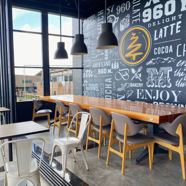 Pino Latte Restaurant & Cafe ~ เขาค้อ