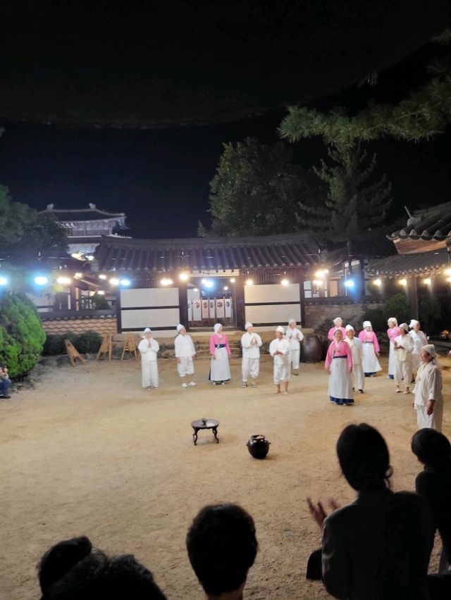 특별한 가을밤의 축제가 열리던 문경새재