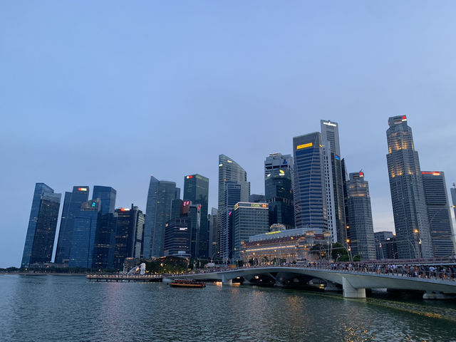Marina Bay เดินเล่น ชมไฟ ที่สิงคโปร์