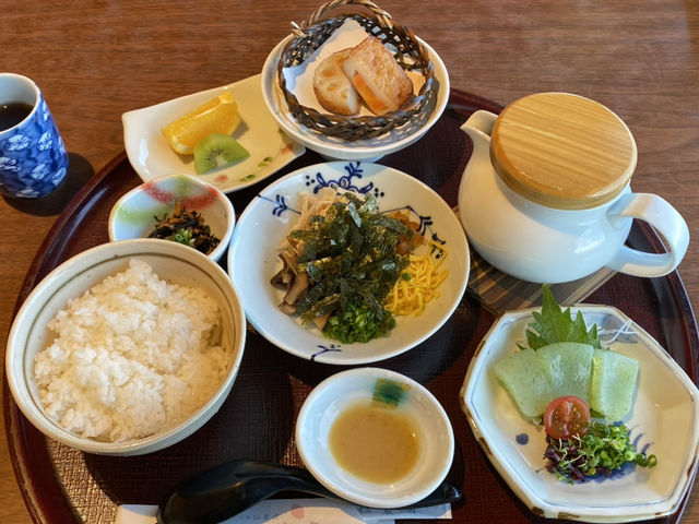 【鹿児島】仙巌園は桜島の雄大な景色を眺め、美味い飯を食べれるスポット！