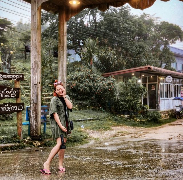 บ้านอีต่อง ปิล็อก หมู่บ้านในสายหมอก