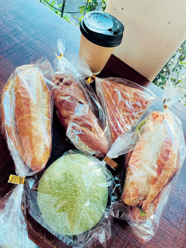 【長野県/諏訪 絶品サバサンド！100年以上続く地元に愛されているパン屋さん🥐】