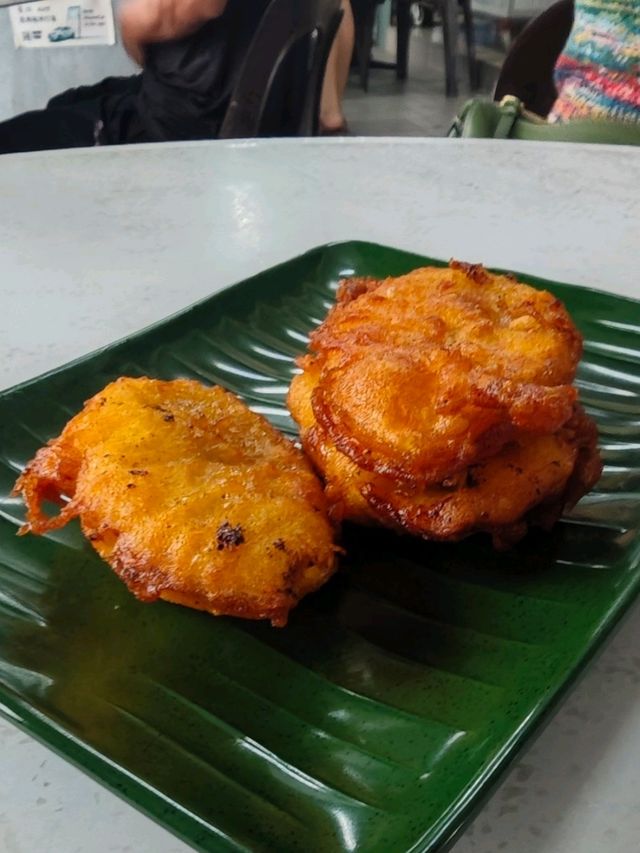 Swee Kang Ais Kacang: A Must-Visit Spot for Kuching Foodies