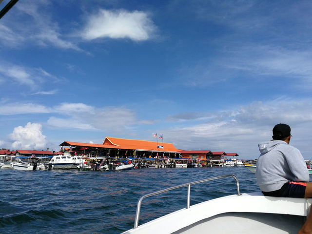 Paradise Found: A Day at Pulau Sibuan, Sabah