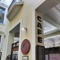 Nice cafe
