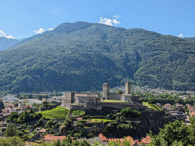 Explore the Majestic Castles of Bellinzona