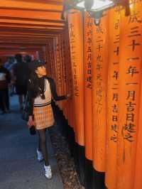 ⛩️SHRINE-ing in Kyoto | Fushimi Inari Taisha 🇯🇵 