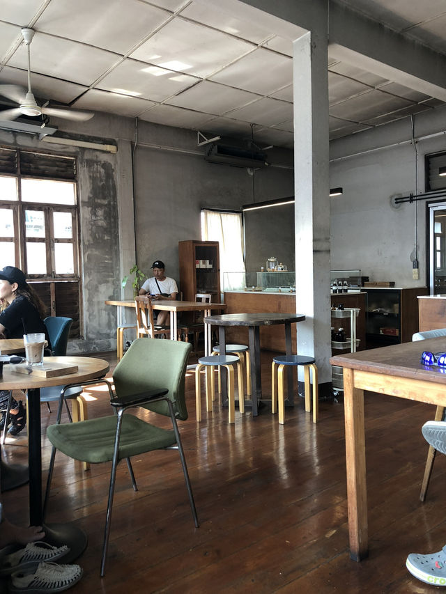 올드타운 근처 카페 찾는다면? 'Gateway Coffee Roaster'🇹🇭