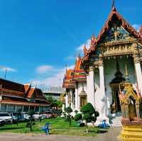 泰國曼谷著名歷史古跡皇家寺廟景點Wat Amarinthraram Worawihan，適合打卡拍照📸冥想