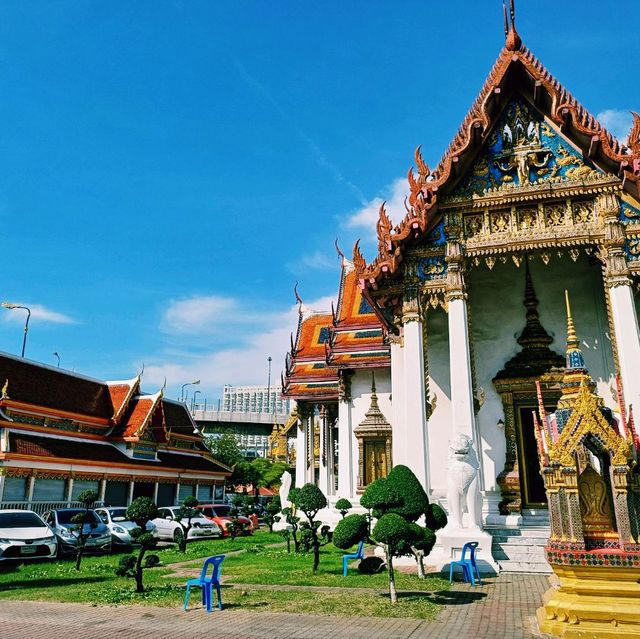 泰國曼谷著名歷史古跡皇家寺廟景點Wat Amarinthraram Worawihan，適合打卡拍照📸冥想