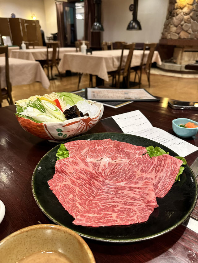 🛏️ 秒殺貴價 Ski In & Out 酒店｜安比高原的溫馨小酒店🌲❄️  