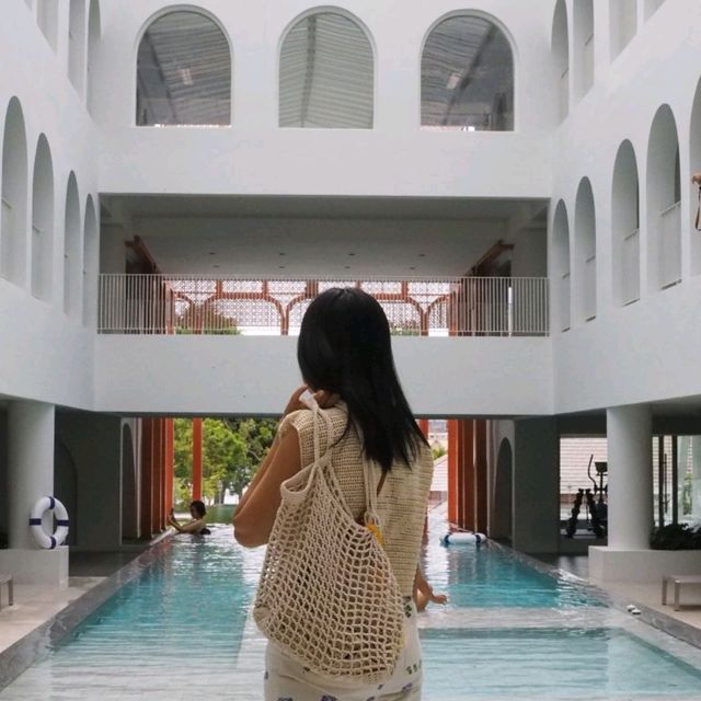 สัมผัสบรรยากาศมินิมอลริมแม่น้ำเจ้าพระยา