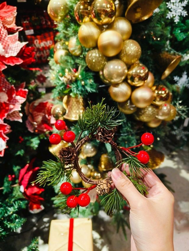 Celebrate in Style: Discover the Festive Treasures of SSF Home
