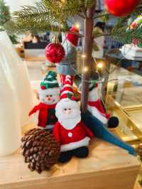 A Perfect New Year Gathering Spot: 2046 Café