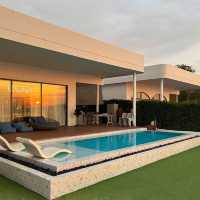 Sea Season Pool Villas Pattaya