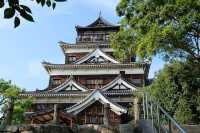 Hiroshima : เยี่ยมชม Hiroshima Castle