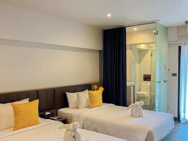 โรงแรมเปิดใหม่ The Iconic Hotel Ari - Jatujak  