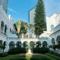 Stepping Back in Time: My Enchanting Stay at Hotel Majapahit Surabaya!