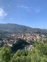 Feeling active? 🥾 Sarajevo viewpoint Hike got you covered 😍