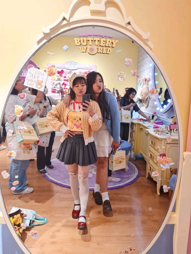 Buttery World