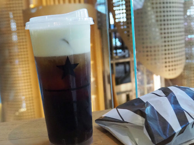 世界最大のスタバ☕️CHICAGO