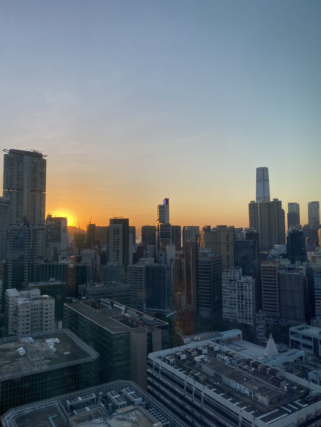 豪華與現代設計的完美交融，讓您的香港🇭🇰之旅更添奢華✨"