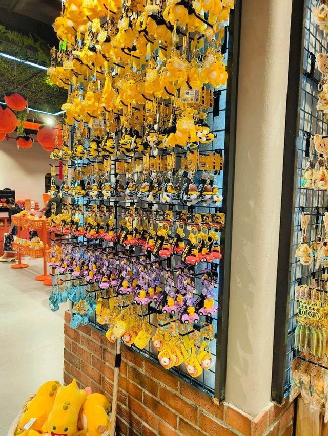 Retail Therapy at Q Pocket