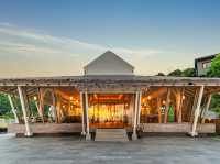 เดือนแห่งความหวาน พัก The Shore at Katathani