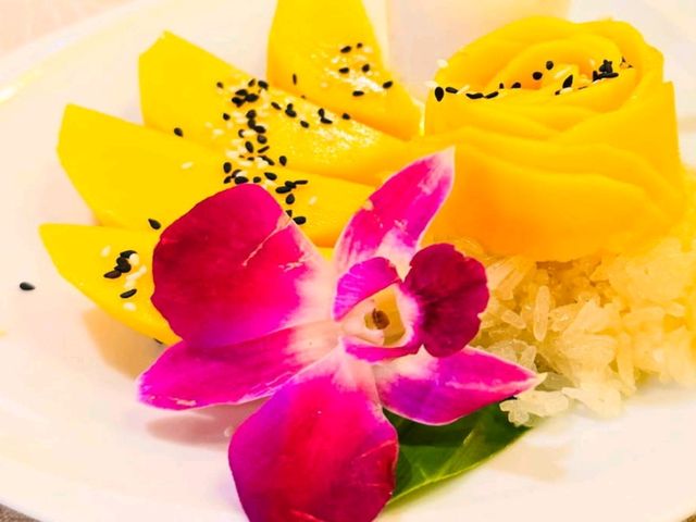 Amazing Eats Near Wat Arun 🌟 Bangkok 