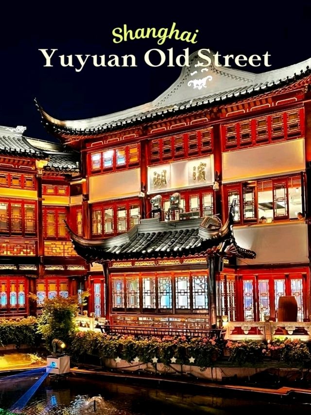 Let’s explore the market at the old street in Shanghai