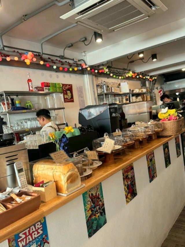 Breakfast Story Phrom Phong
