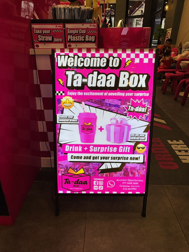 Sip, Smile, Surprise! A Solo Traveler’s Sweet Stop at Ta-daa Box 🥤
