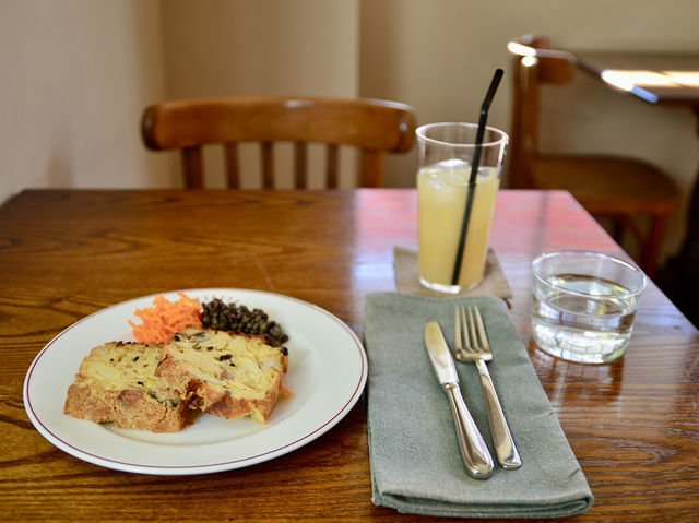 Healthy Brunch at Cafe Lisette in Jiyugaoka