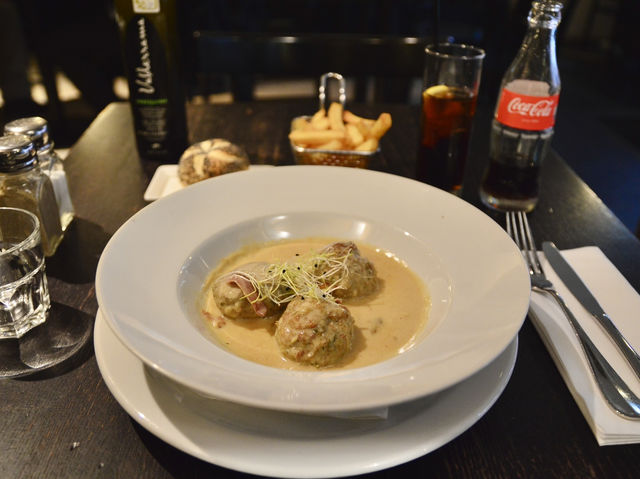 Delicious Comfort Food at Café Georgette in Brussels